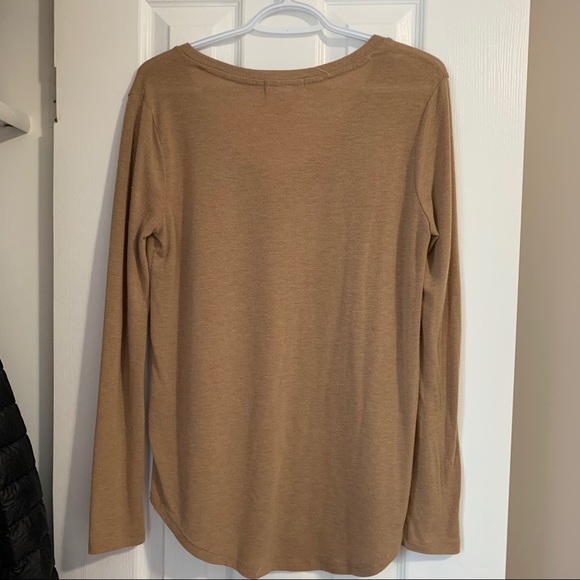 3 for $15 Forever 21 Tan V-Neck Long Sleeve - Picture 5 of 7